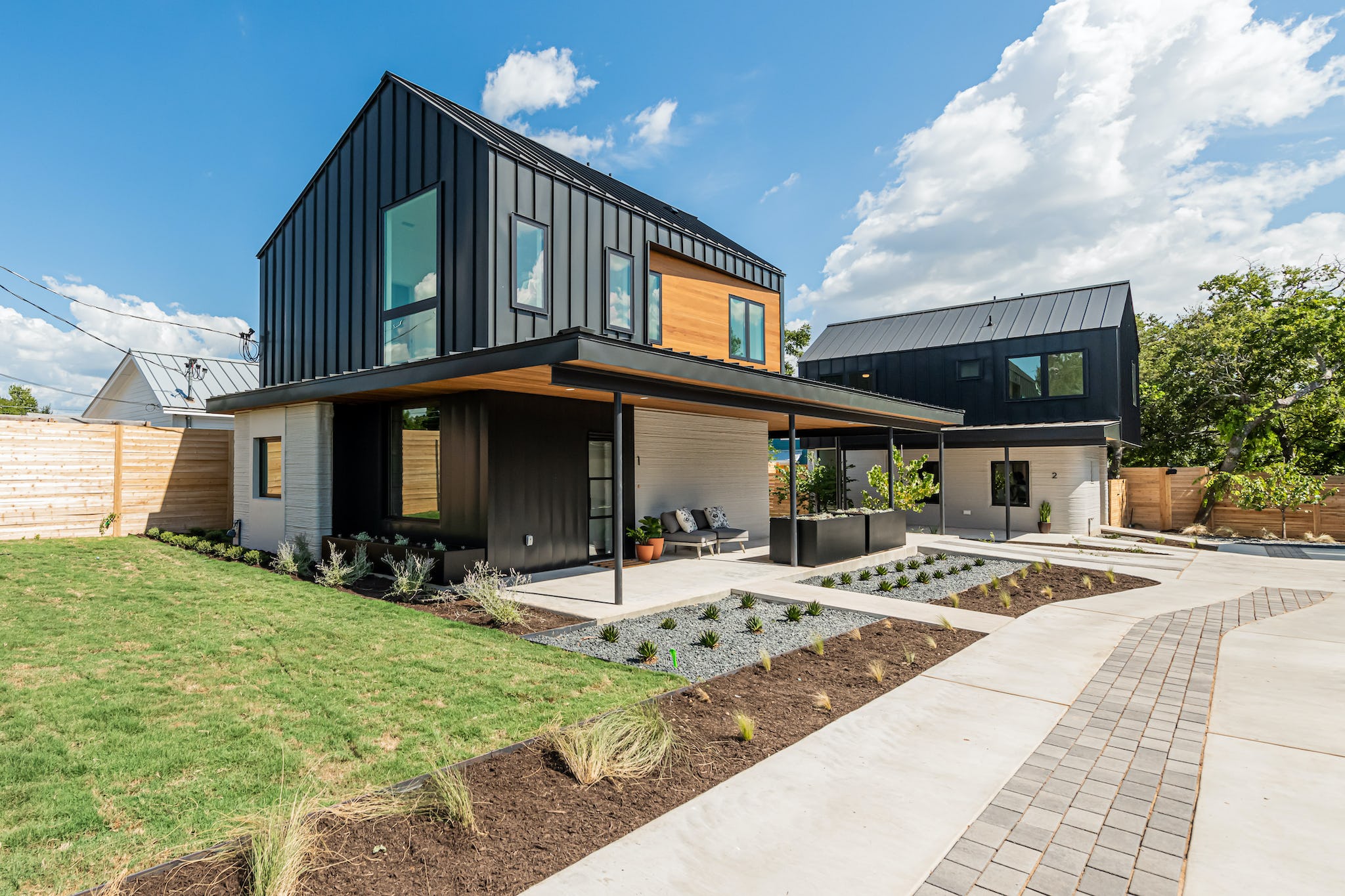 トップス neighborhood home setup Case Study Details - East 17th Street Residences | KOPE Market